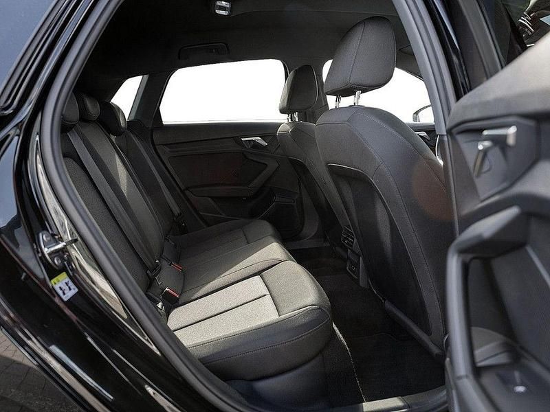 Gebraucht Audi A3 Performance 204 PS (150 kW) 2022 Brillantschwarz Limousine