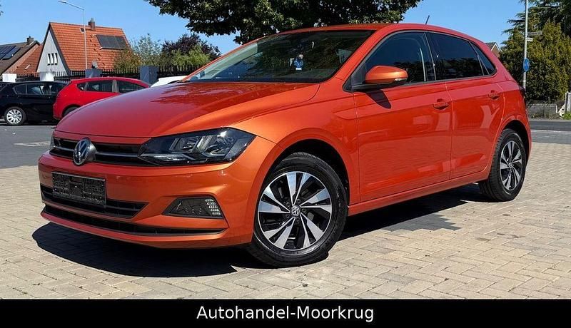 Orange Gebraucht 2019 VW Polo Comfortline Limousine | 10.400 € (Guter Preis) - Bild 1/4
