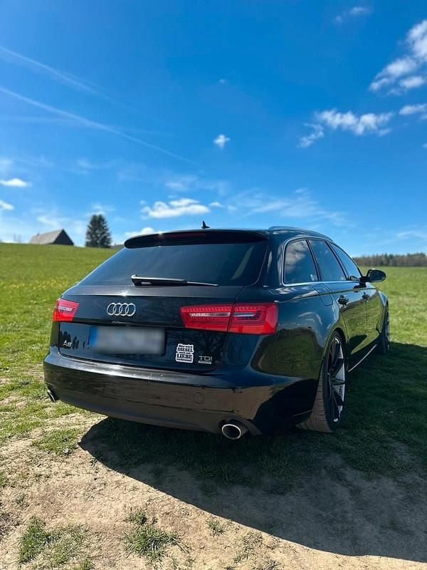 Usata Audi A6 245 CV (180 kW) 2012 Nero Station wagon