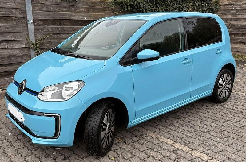 Blau Gebraucht 2021 VW e-up! United Kleinwagen | 14.000 € (Fairer Preis) - Bild 1/4