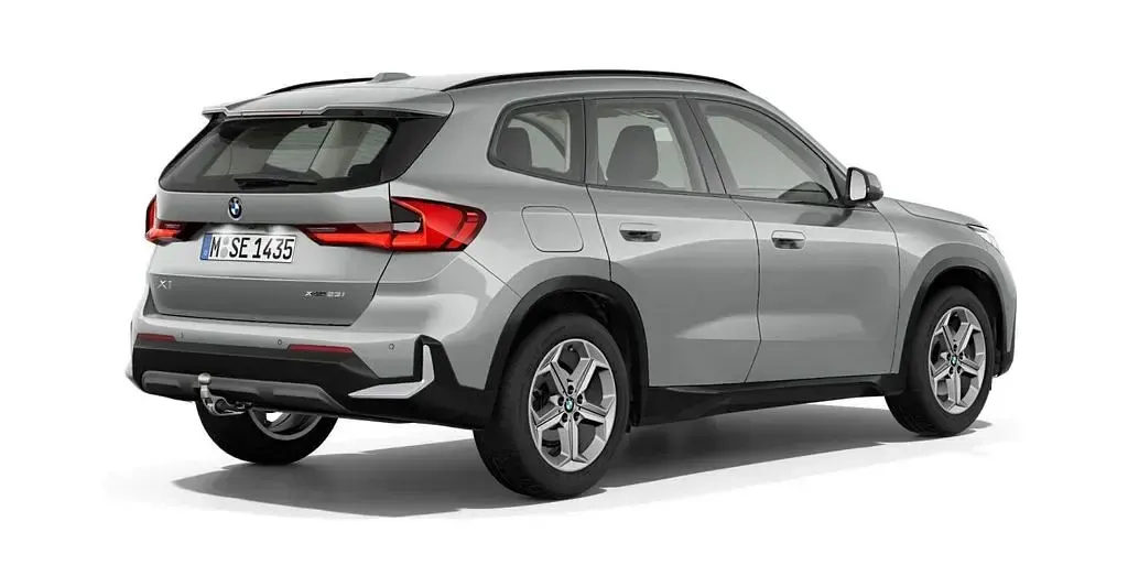Gebraucht BMW X1 204 PS (150 kW) 2025 Silber SUV