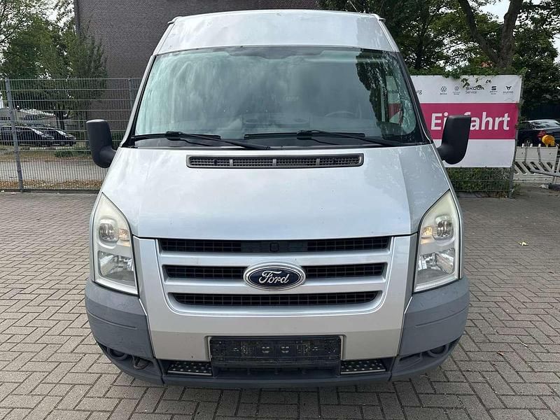 Gebraucht Ford Transit Basis 140 PS (102 kW) 2011 Silbergrau Van / Kleinbus