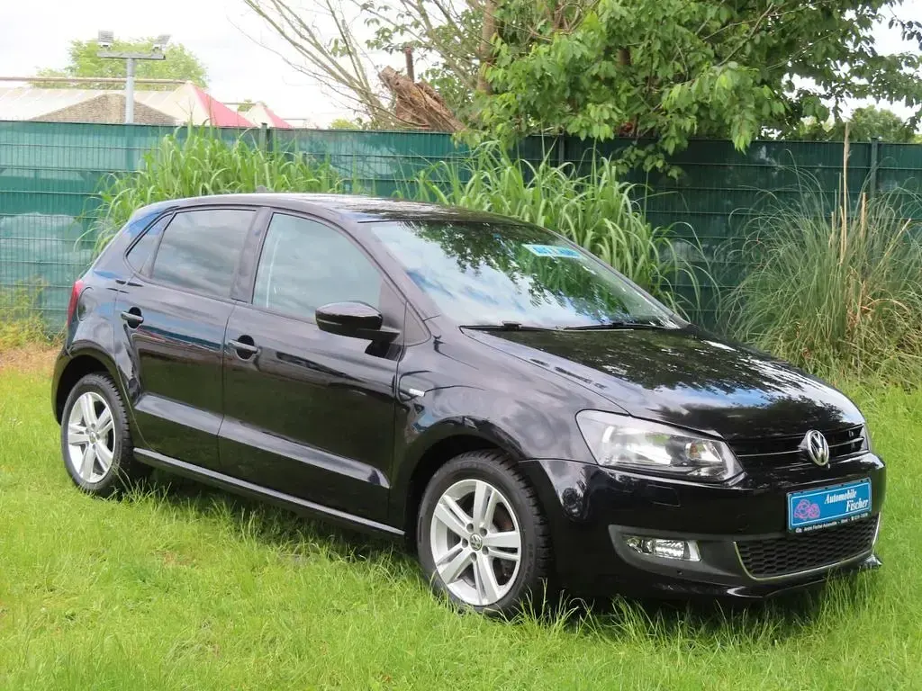 Gebraucht VW Polo Match 90 PS (66 kW) 2013 Schwarz Kleinwagen