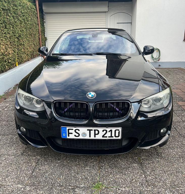 Schwarz Gebraucht 2010 BMW 325 Cabriolet Sport Line Cabrio | 9.999 € (Guter Preis) - Bild 1/4