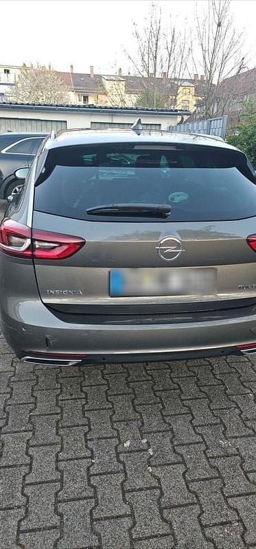 Gebraucht Opel Insignia Innovation 260 PS (191 kW) 2017 Grau Kombi