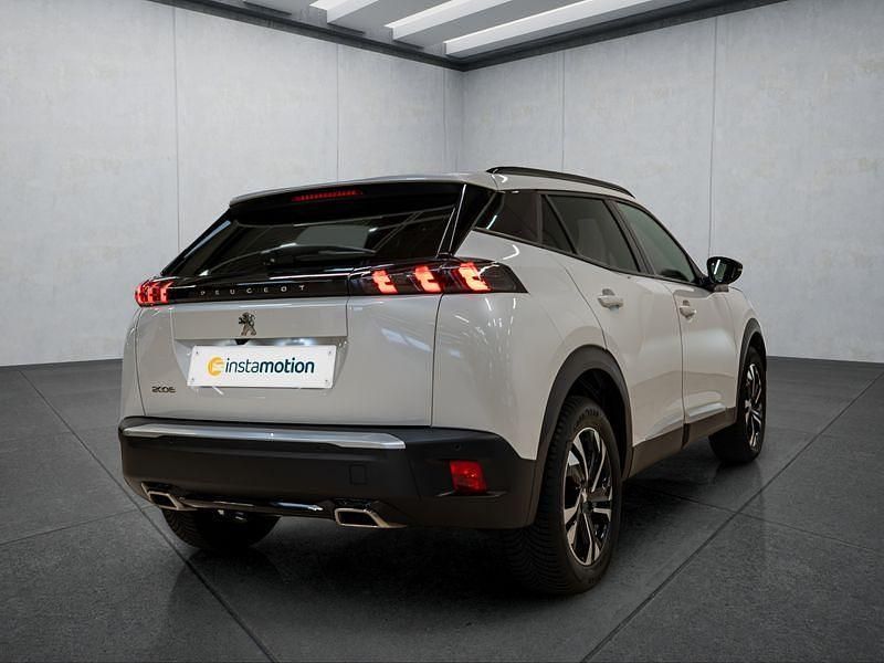 Gebraucht Peugeot 2008 131 PS (96 kW) 2023 Weiß SUV