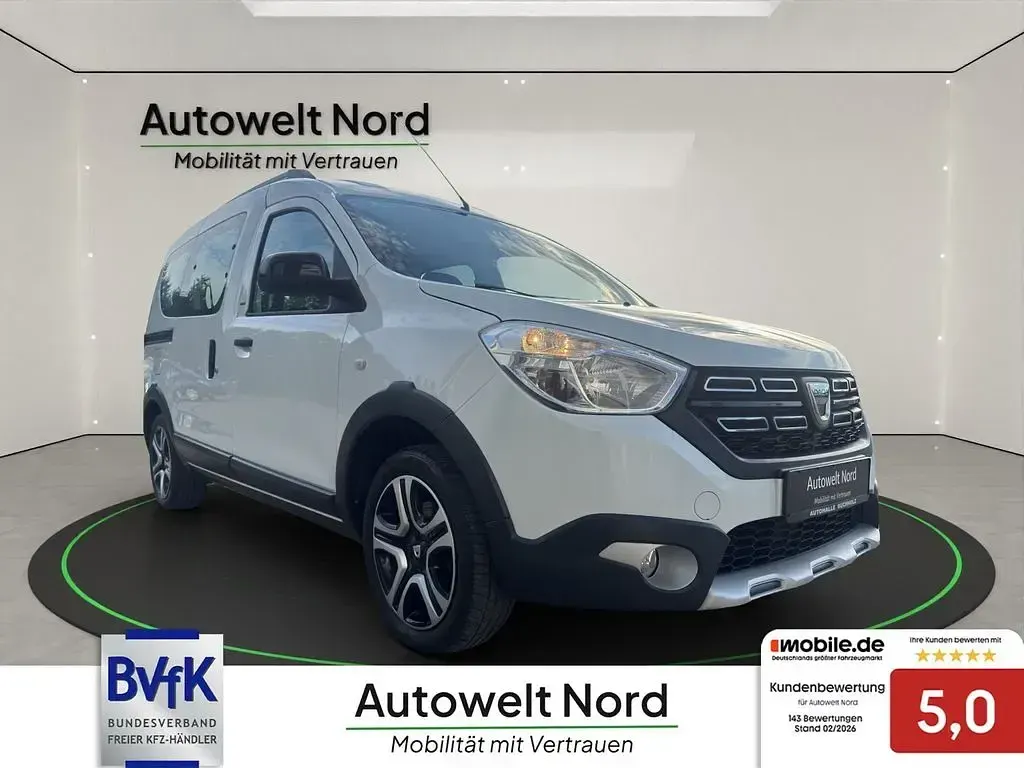 Gebraucht Dacia Dokker Celebration 116 PS (85 kW) 2018 Weiß Van / Kleinbus