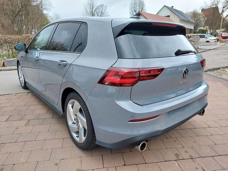 Gebraucht VW Golf VIII GTI 245 PS (180 kW) 2021 Grau Limousine
