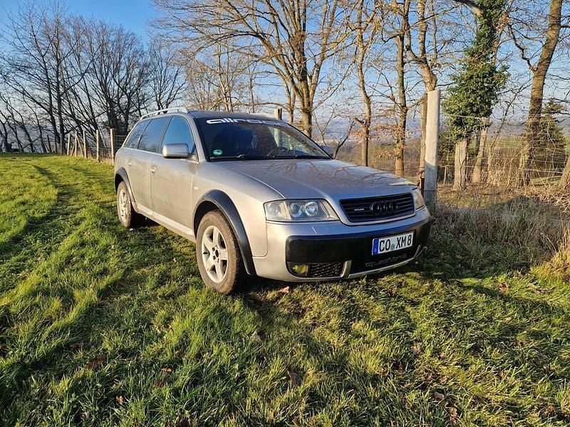 Silber Gebraucht 2004 Audi A6 Allroad Kombi | 4.199 € (Teuer) - Bild 1/4