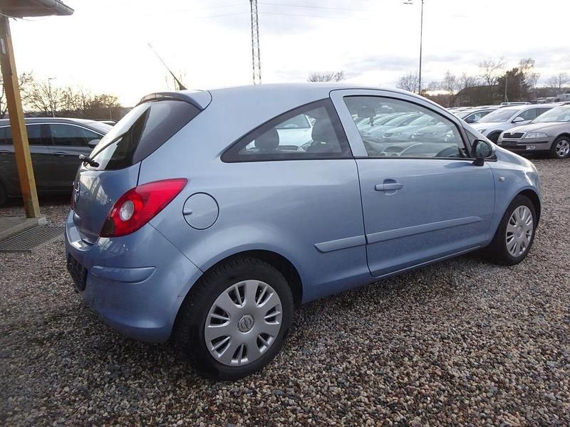 Gebraucht Opel Corsa Edition 80 PS (58 kW) 2007 Blau Limousine