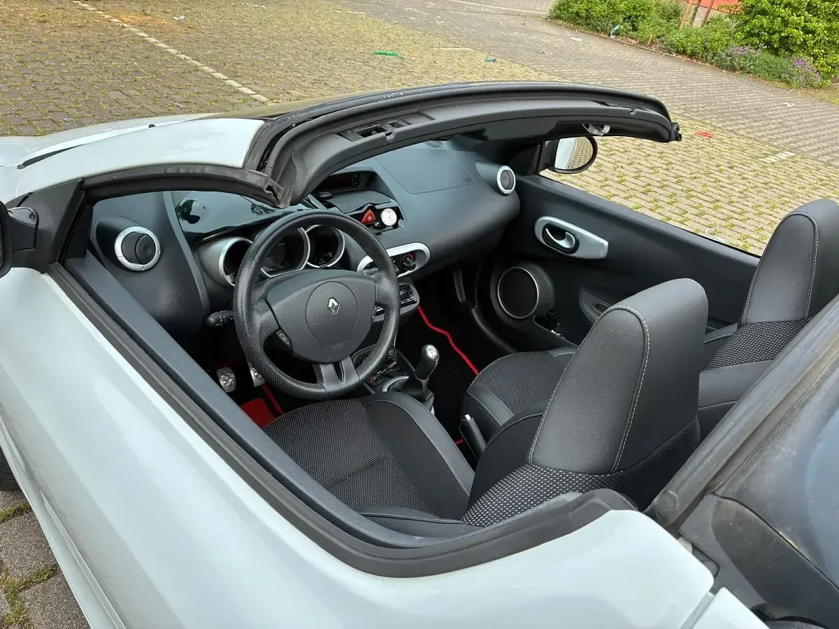 Gebraucht Renault Wind 102 PS (75 kW) 2012 Weiß Cabrio