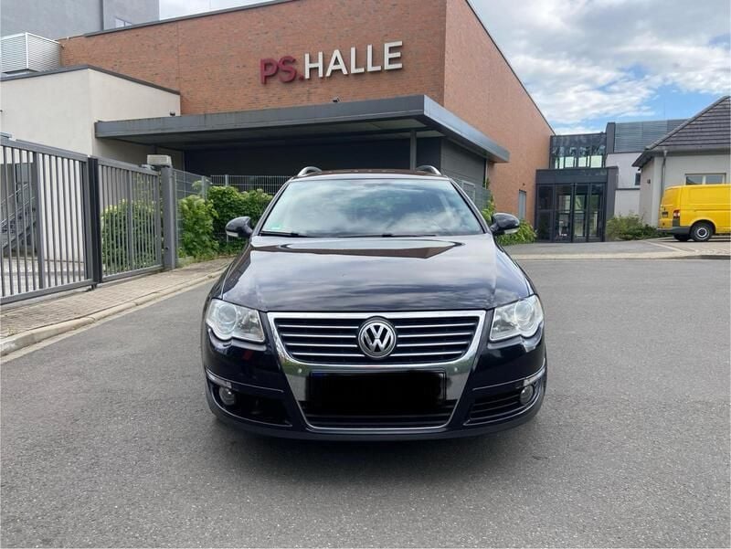 Schwarz Gebraucht 2010 VW Passat Kombi | 4.500 € (Fairer Preis) - Bild 1/4