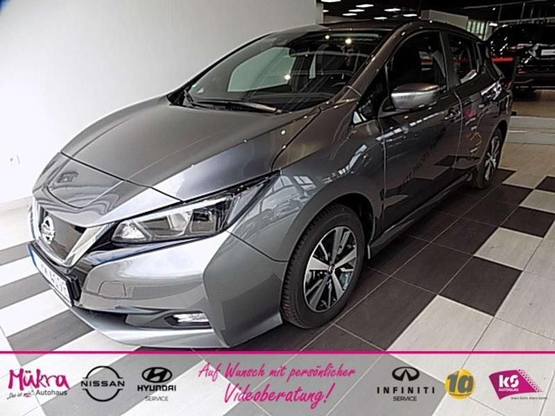 Dark grey grau Gebraucht 2021 Nissan Leaf Acenta Kleinwagen | 21.990 € - Bild 1/4