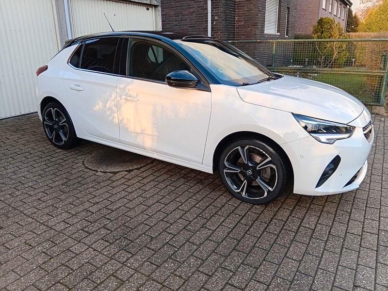 Gebraucht Opel Corsa Elegance 101 PS (74 kW) 2022 Weiß Kleinwagen