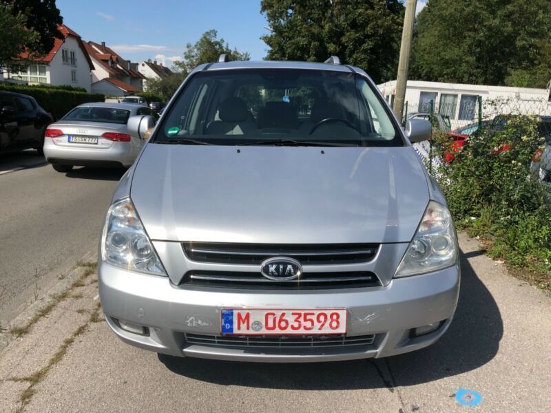 Gebraucht 2009 Kia Carnival 2.9 Diesel 185 PS (€ 1.399