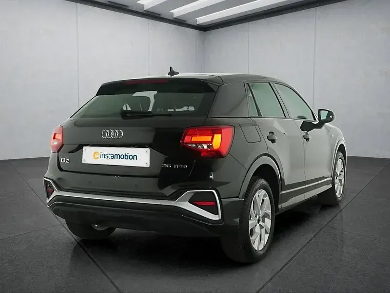 Gebraucht Audi Q2 S-Line 150 PS (110 kW) 2025 Schwarz SUV