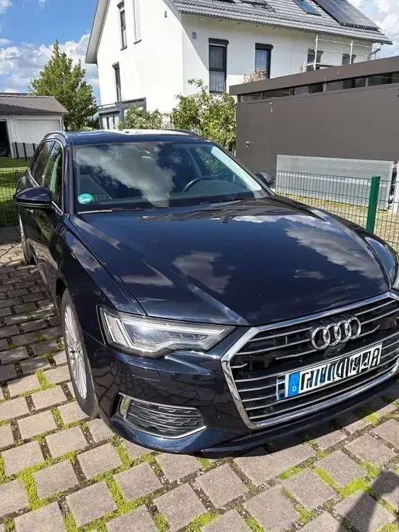 Gebraucht Audi A6 Design 204 PS (150 kW) 2021 Blau Kombi