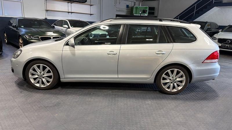 Gebraucht VW Golf VI Highline 122 PS (89 kW) 2012 Silber Kleinwagen