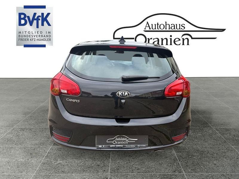 Gebraucht Kia Ceed Edition 7 99 PS (72 kW) 2018 Schwarz Kleinwagen