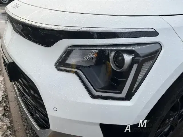 Gebraucht Kia e-Niro Comfort 150 kW (204 PS) 2023 Weiß SUV