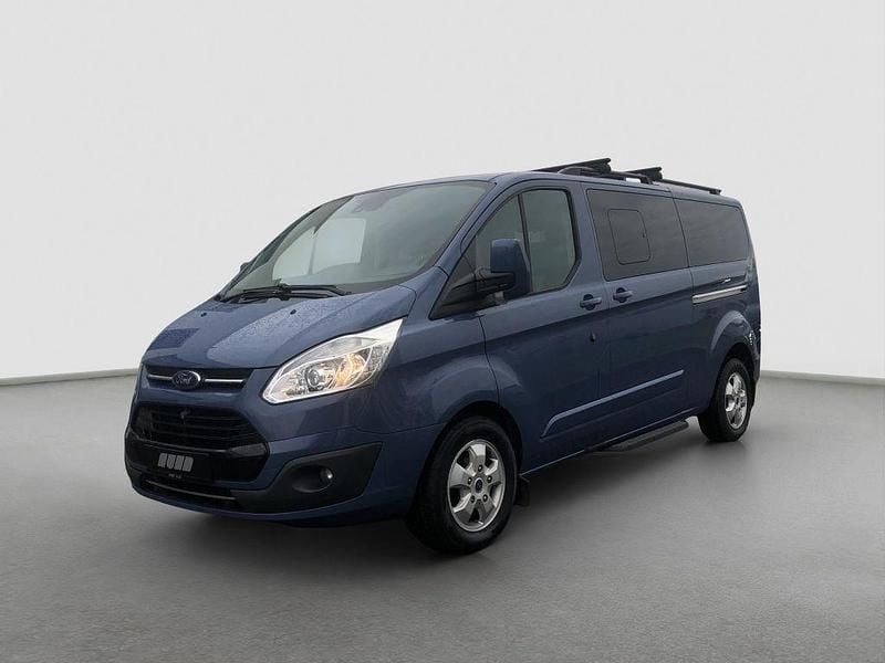 Gebraucht Ford Tourneo Titanium 170 PS (125 kW) 2017 Blau Van / Kleinbus