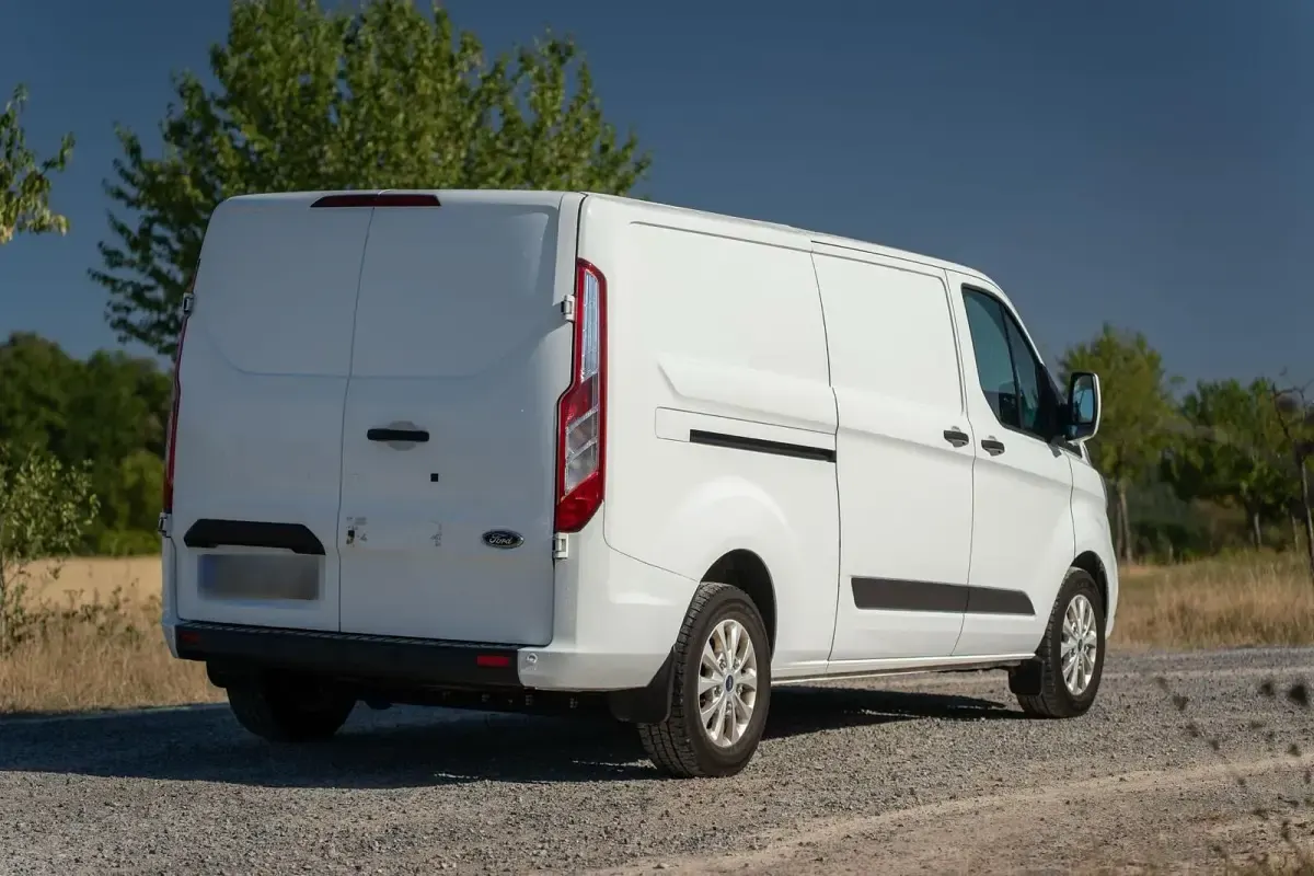 Gebraucht Ford Transit Custom 96 PS (70 kW) 2020 Weiß
