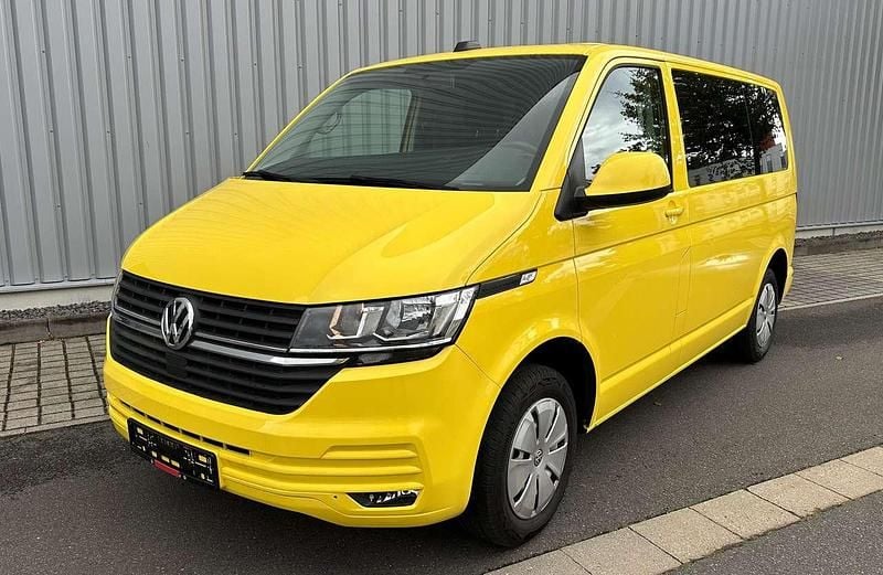 Gebraucht VW Multivan 150 PS (110 kW) 2021 Gelb Van