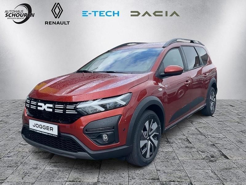 Braun Neu 2025 Dacia Jogger Expression | 22.160 € (Fairer Preis) - Bild 1/4