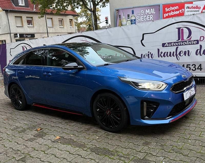 Blau Gebraucht 2019 Kia ProCeed GT Kleinwagen | 16.990 € (Guter Preis) - Bild 1/4