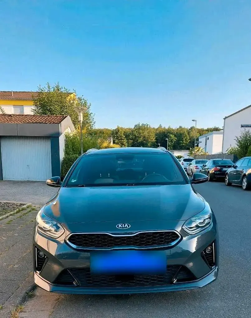 Gebraucht Kia Ceed GT GT-Line 140 PS (102 kW) 2020 Grau Kombi