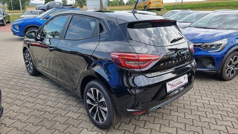 Neu Mitsubishi Colt Plus 91 PS (66 kW) 2025 Onyxschwarz Kleinwagen