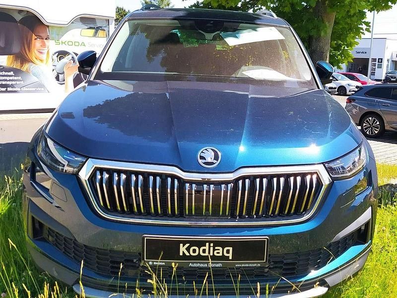 Lavablaumetallic Gebraucht 2024 Skoda Kodiaq Style SUV | 49.900 € (Teuer) - Bild 1/4
