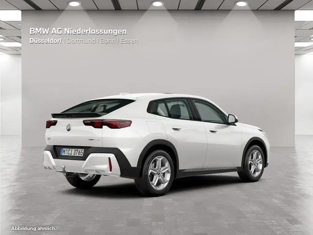 Gebraucht BMW X2 150 PS (110 kW) 2025 Weiß SUV