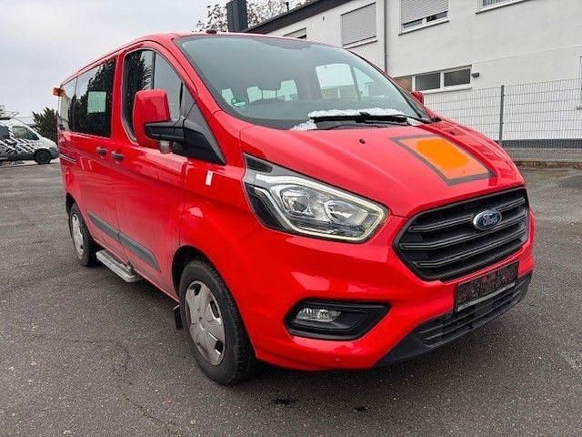 Gebraucht Ford Transit Custom 105 PS (77 kW) 2019 Rot Van / Kleinbus