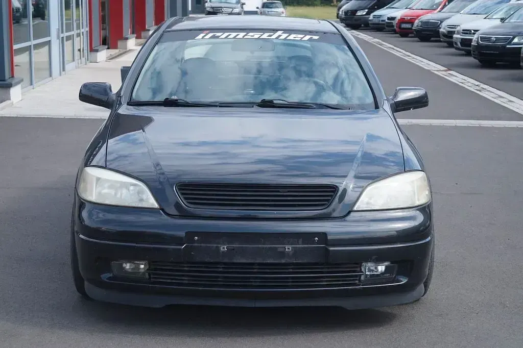 Gebraucht Opel Astra Cabriolet 136 PS (100 kW) 1999 Schwarz Cabrio