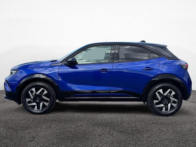 Neu Opel Mokka 131 PS (96 kW) 2025 Kontrast grau SUV