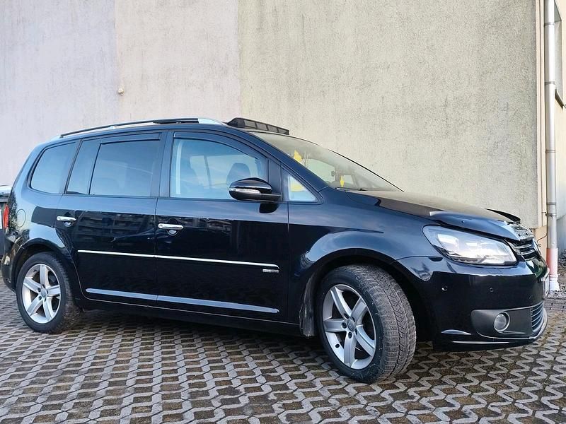 Gebraucht VW Touran 125 PS (91 kW) 2012 Schwarz Van / Kleinbus