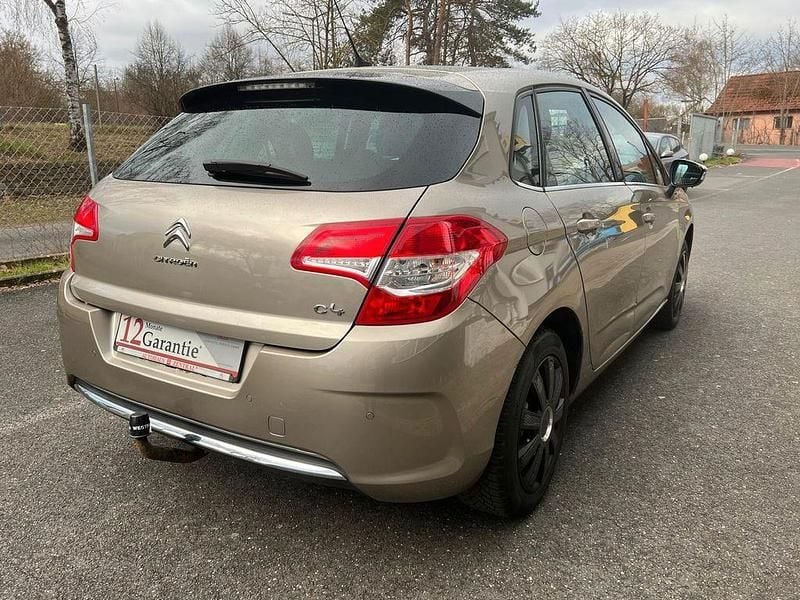 Gebraucht Citroën C4 SELECTION 150 PS (110 kW) 2013 Gold Limousine