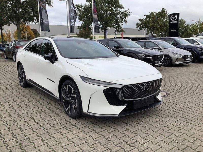 Neu Mazda 6e Takumi-Line 189 kW (258 PS) 2026 Weiß Limousine