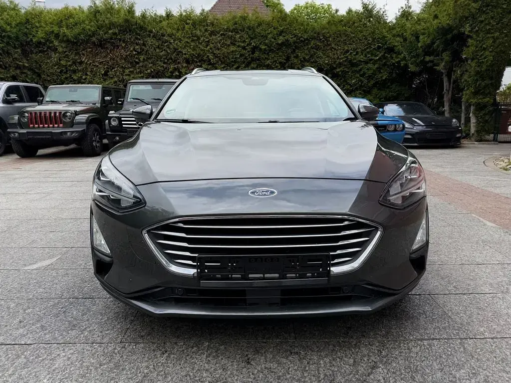 Usado Ford Focus Titanium X 150 CV (110 kW) 2020 Gris Berlina
