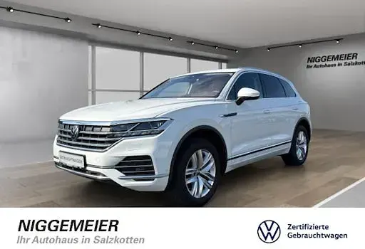 Używany VW Touareg Elegance 231 KM (169 kW) 2023 Biały SUV