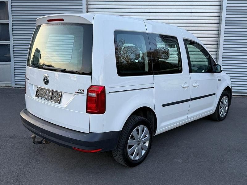 Gebraucht VW Caddy Trendline 122 PS (89 kW) 2015 Weiß Van / Kleinbus