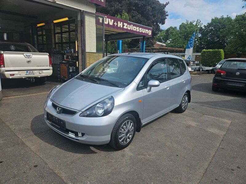 Silber Gebraucht 2002 Honda Jazz ES Kleinwagen | 3.499 € (Etwas zu teuer) - Bild 1/4