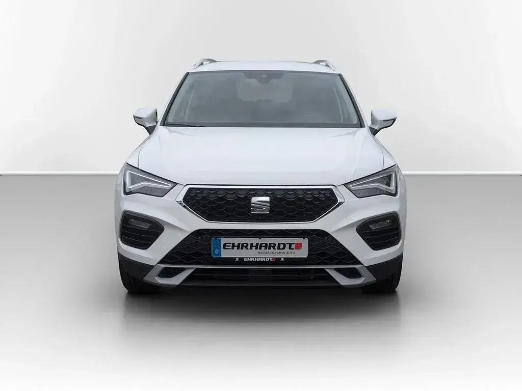 Neu Seat Ateca 150 PS (110 kW) 2026 Bila weiß SUV