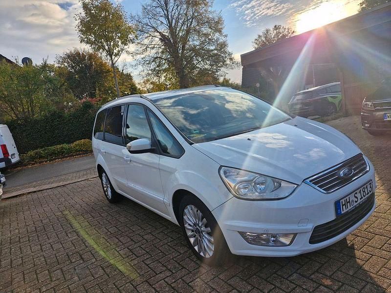 Weiß Gebraucht 2012 Ford Galaxy Trend Van / Kleinbus | 3.500 € (Guter Preis) - Bild 1/4