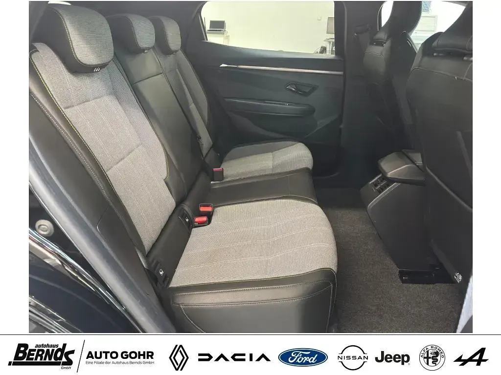 Gebraucht Renault Megane E-Tech Komfort 160 kW (218 PS) 2025 Noir etoile Limousine