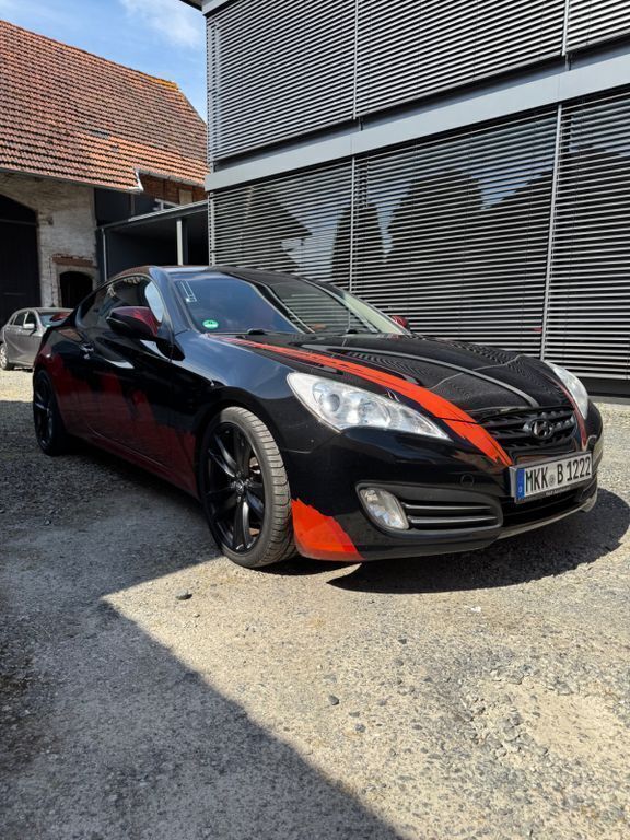 Schwarz Gebraucht 2011 Hyundai Genesis Coupé | 10.500 € (Guter Preis) - Bild 1/4