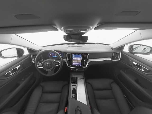 Gebraucht Volvo V60 145 PS (106 kW) 2025 Kombi