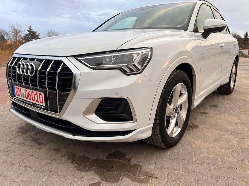 Gebraucht Audi Q3 Advanced 150 PS (110 kW) 2022 Gletscherweiss SUV
