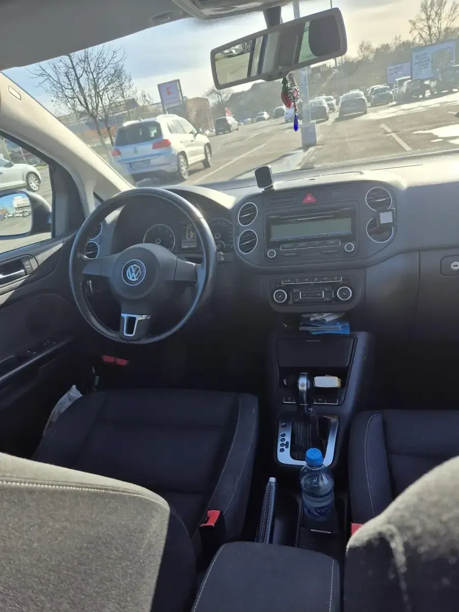 Gebraucht VW Golf Plus Cross 122 PS (89 kW) 2010 Grau Van / Kleinbus